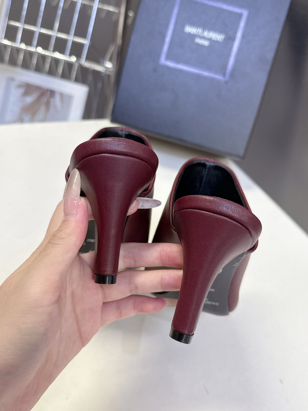 YSL 25S HIGH-HEEL SANDALS 75 MM IN DARK RED LAMBSKIN