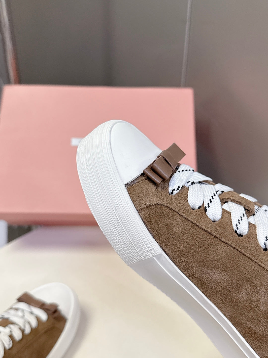MIUMIU 25S SNEAKERS IN EARTH BROWN SUEDE