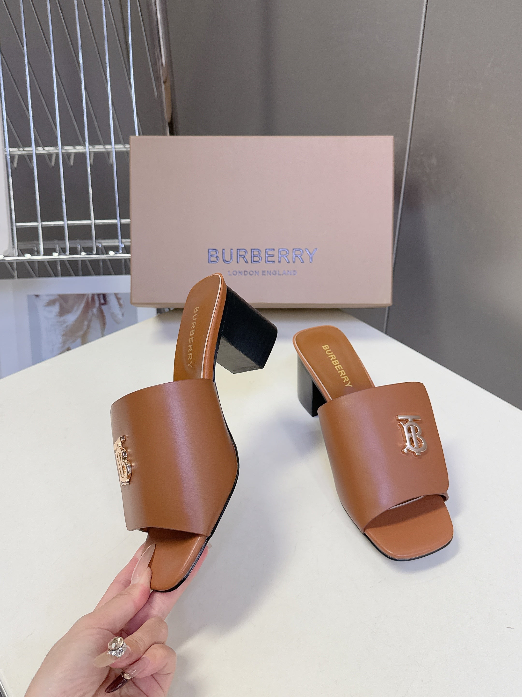 BURBERRY 26S HIGH HEEL MULE SANDALS 60MM IN CARAMEL BROWN CALFSKIN
