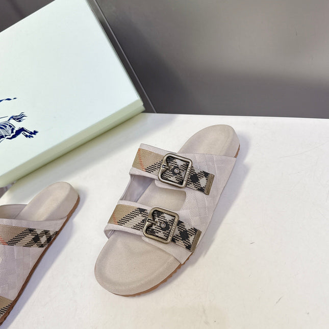 BURBERRY 26S DOUBLE BUCKLE SANDALS IN BEIGE SUEDE