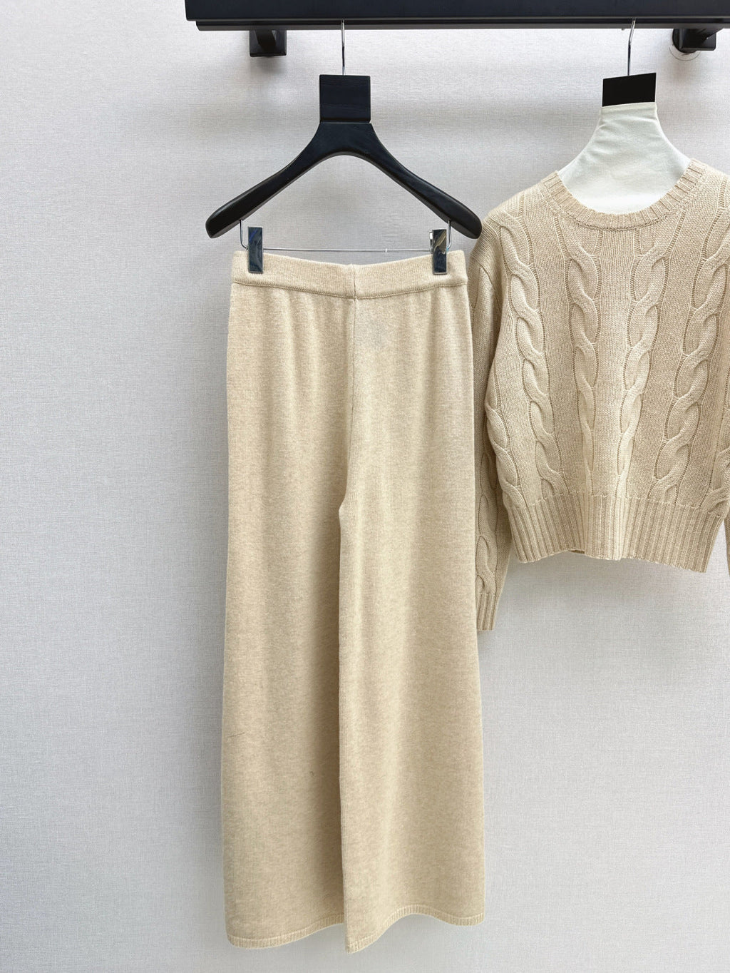 LP KNIT SET STYLE 310