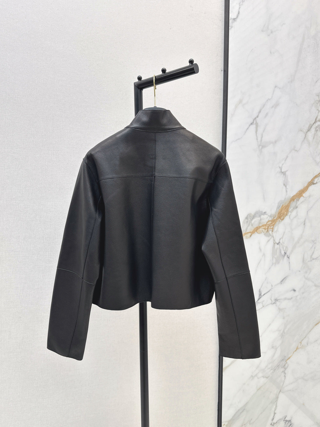 HERMES 25S STAND-COLLAR LEATHER JACKET 454