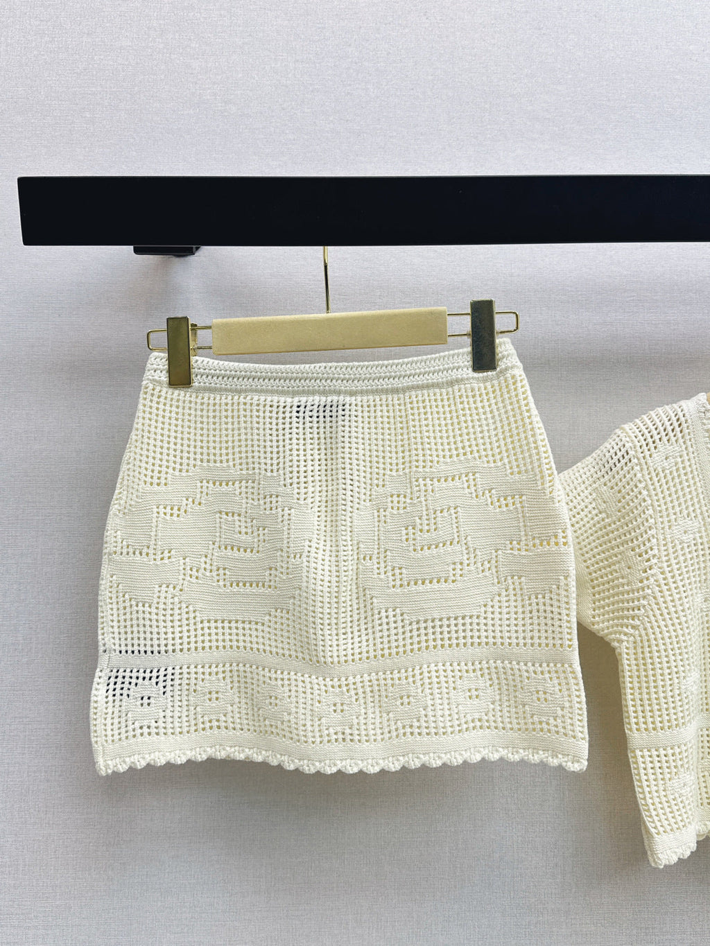 MIUMIU 26S KNIT TOP AND SKIRT SET STYLE 1042