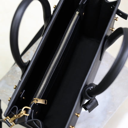 YSL 25S SAC DE JOUR GM 32 IN BLACK SUPPLE GRAINED CALFSKIN GOLD HARDWARE