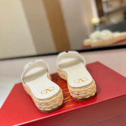 VLTN ESPADRILLE SLIDES 25S IN WHITE LAMBSKIN STYLE 8