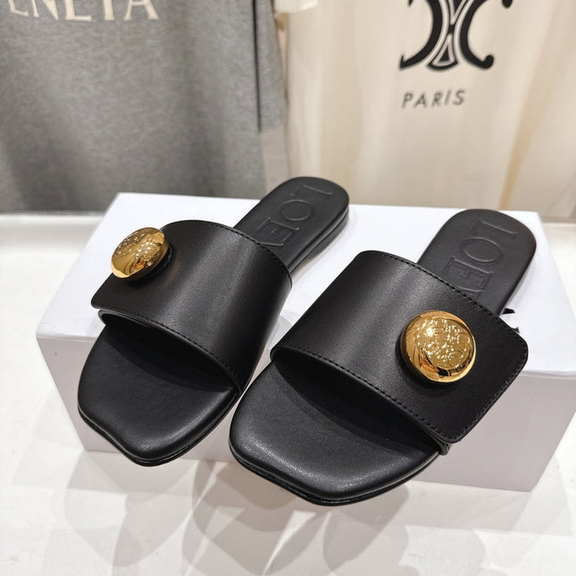LOEWE 26S PEBBLE SLIDE IN BLACK CALFSKIN GOLD HARDWARE