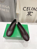 BOTTEGA VENETA 26S BALLET FLATS IN DARK BROWN LAMBSKIN