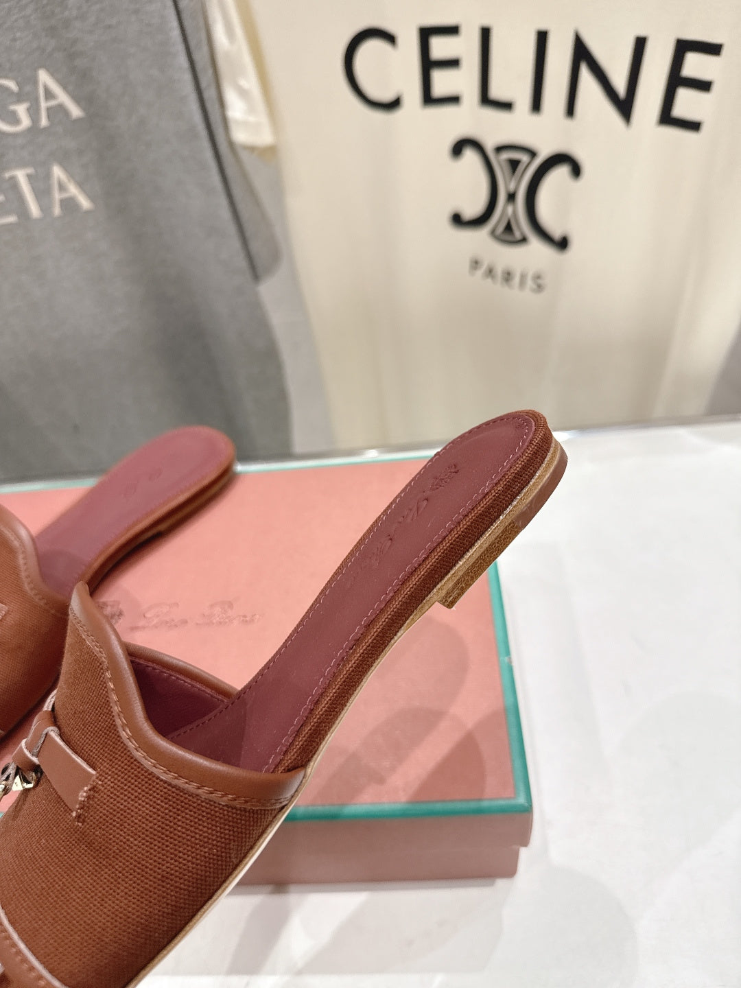 LP 26S SLIDES IN DARK BROWN CANVAS AND CALFSKIN