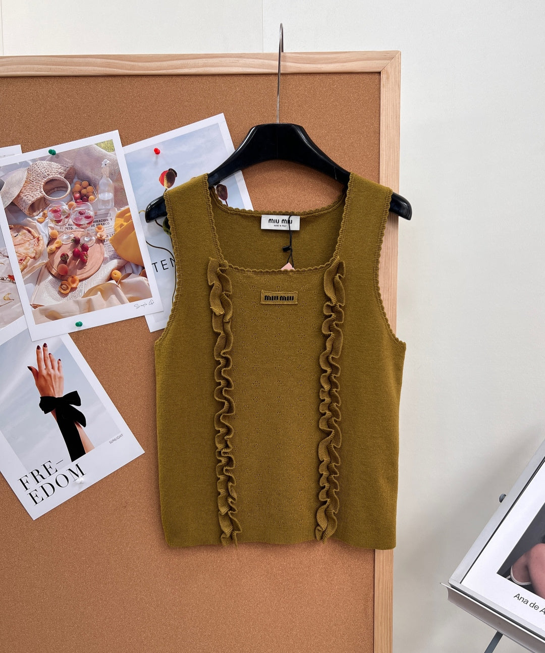 MIUMIU 26S SQUARE-NECK SWEATER STYLE 1108