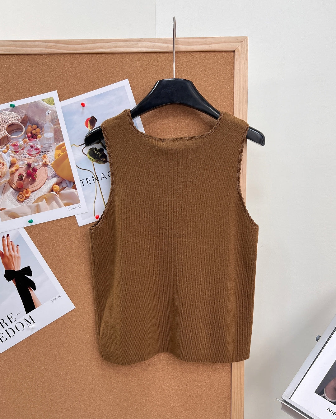 MIUMIU 26S SQUARE-NECK SWEATER STYLE 1107