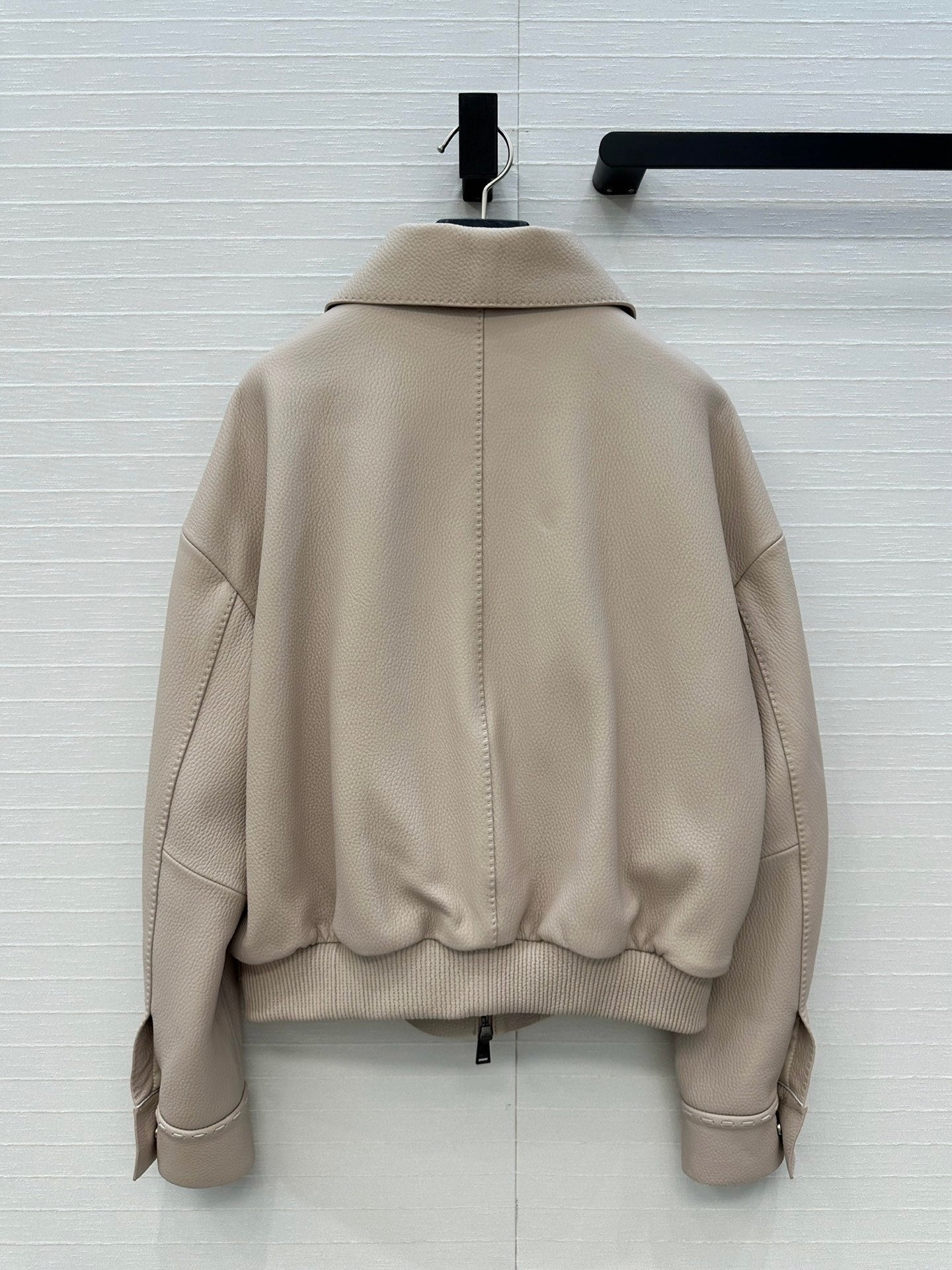 FENDI PREMIUM LEATHER JACKET 276194