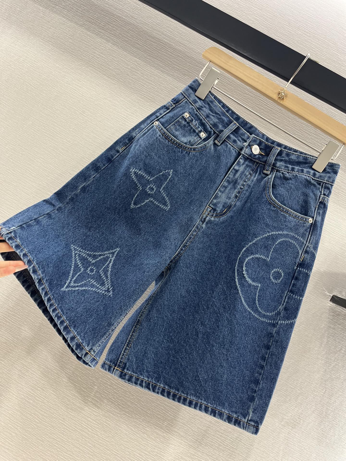 LV HIGH-WAIST LASER-CUT DENIM SHORTS