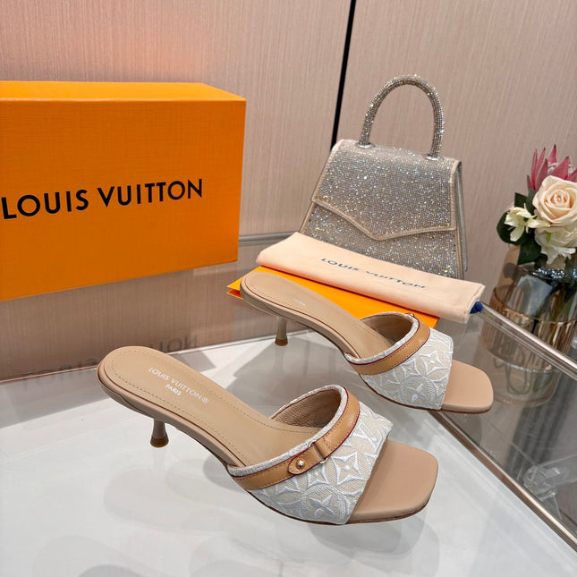 LV 26S HIGH-HEELED MULES 55 MM IN BEIGE CALFSKIN AND WHITE EMBROIDERED MONOGRAM CANVAS