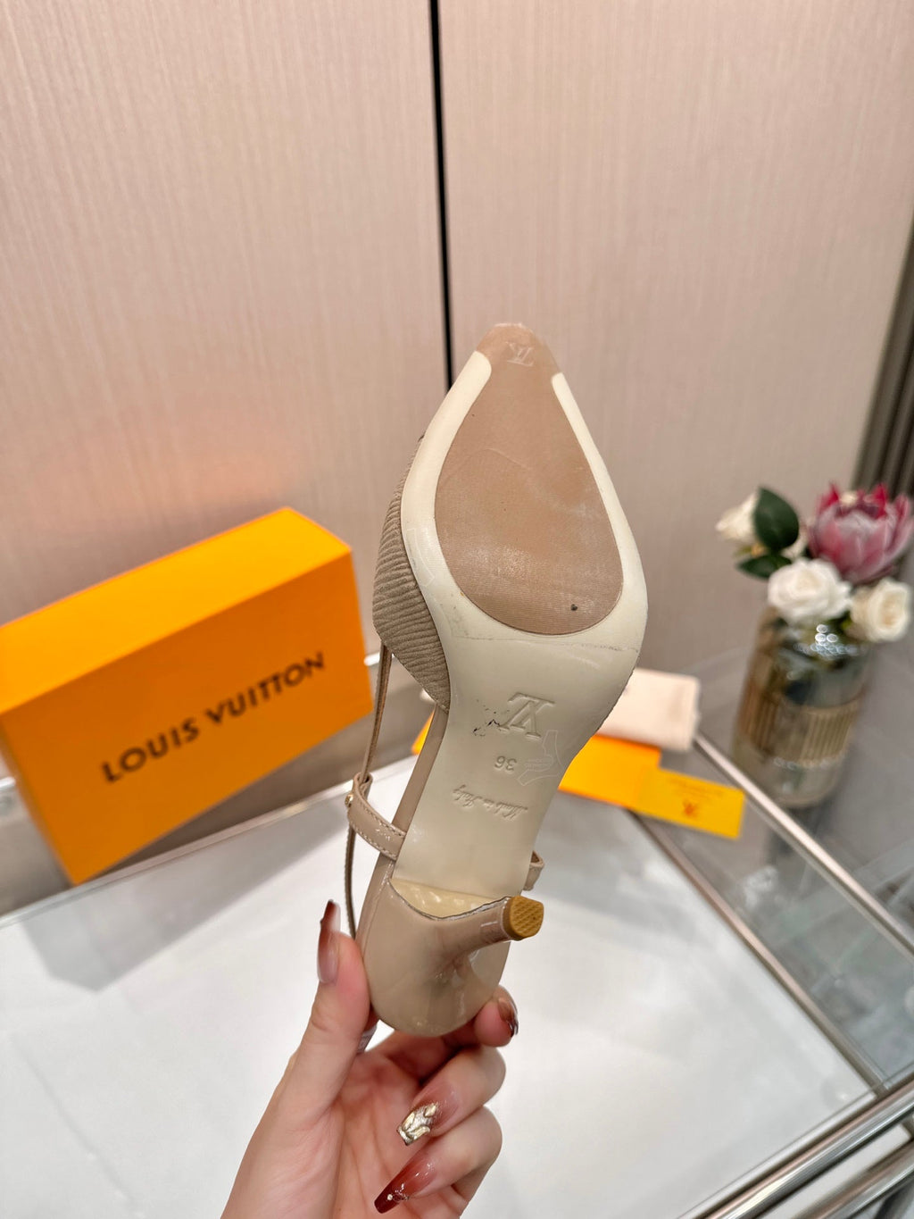 LV 26S SLINGBACK PUMPS 90 MM IN BEIGE BROWN FABRIC AND CALFSKIN