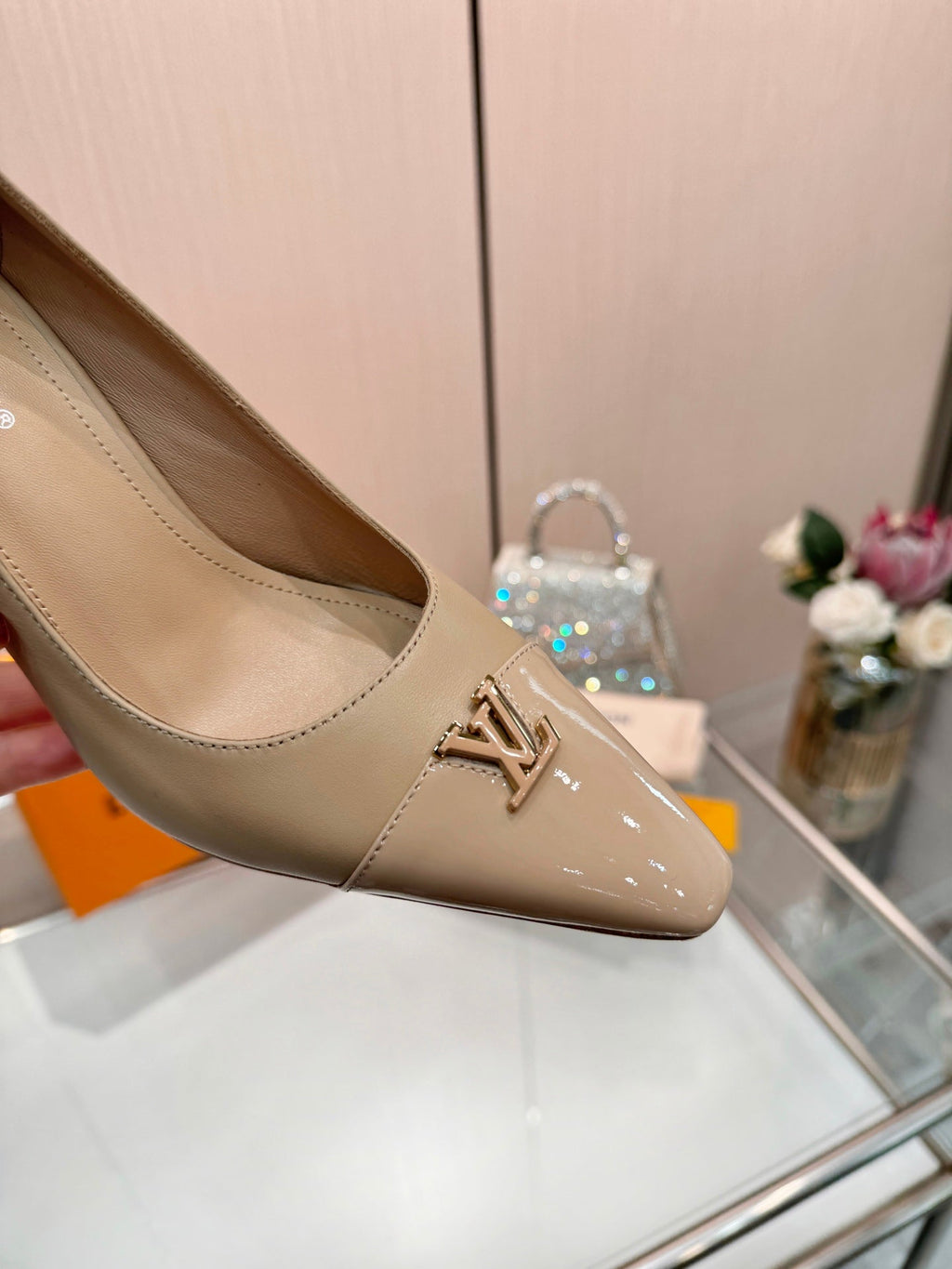 LV 26S POINTED-TOE HIGH HEELS 90 MM IN BEIGE BROWN CALFSKIN