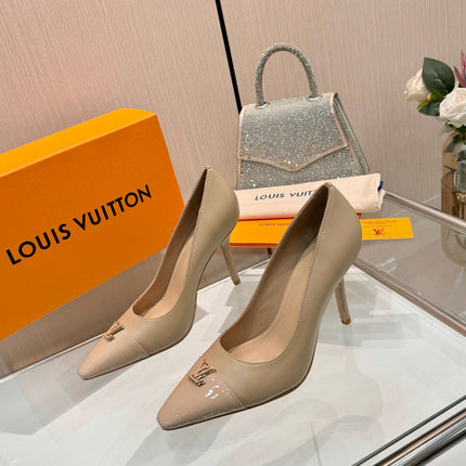 LV 26S POINTED-TOE HIGH HEELS 90 MM IN BEIGE BROWN CALFSKIN