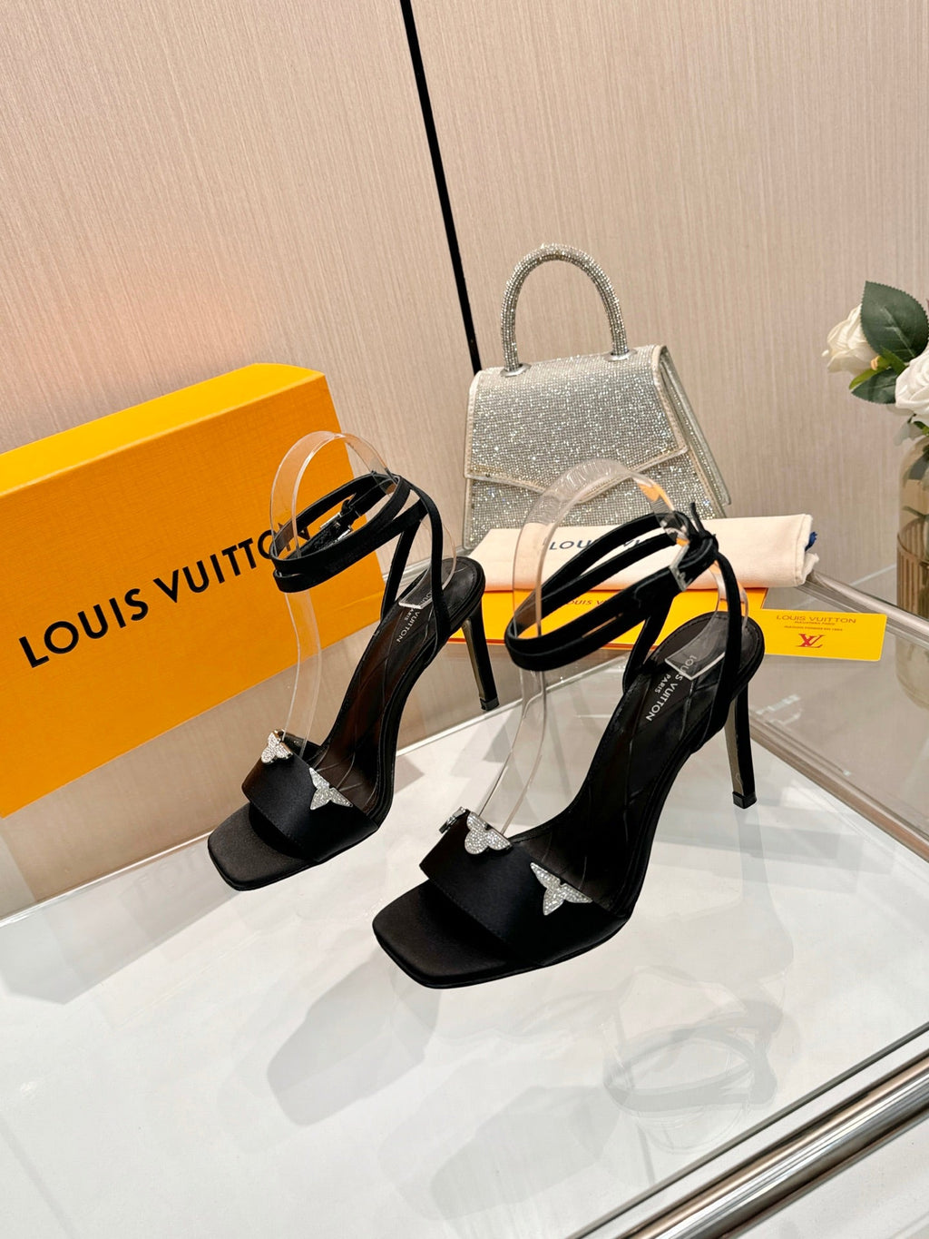 LV 26S HIGH-HEELED SANDALS 90 MM IN BLACK SATIN