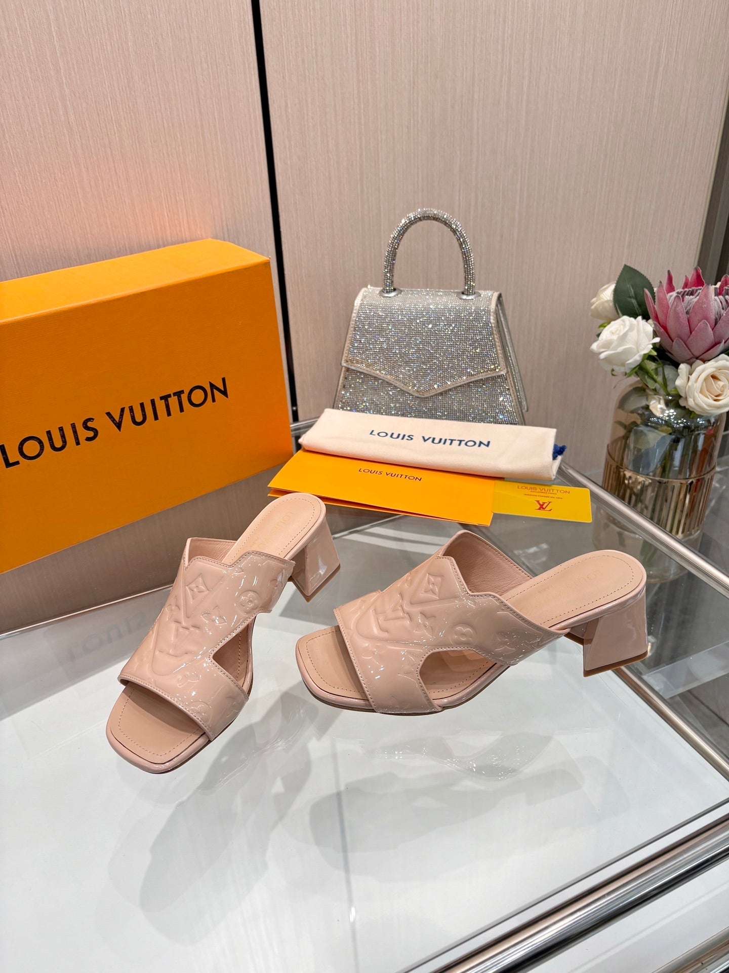 LV 26S HIGH-HEELED SANDALS 55 MM IN SOFT BEIGE PINK SHINY CALFSKIN
