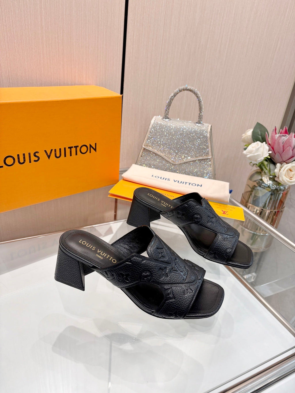 LV 26S HIGH-HEELED SANDALS 55 MM IN BLACK GRAINED CALFSKIN