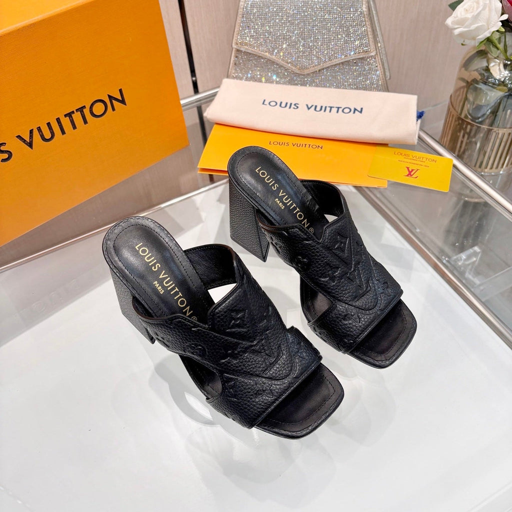 LV 26S HIGH-HEELED SANDALS 90 MM IN BLACK GRAINED CALFSKIN