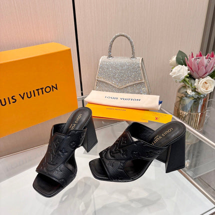 LV 26S HIGH-HEELED SANDALS 90 MM IN BLACK GRAINED CALFSKIN