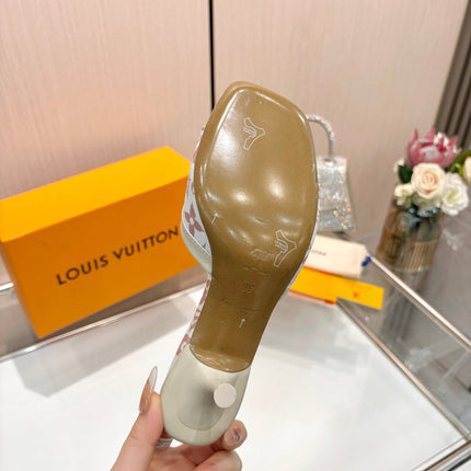 LV 26S HIGH-HEELED MULES 55 MM IN WHITE AND LIGTH PINK MONOGRAM CANVAS
