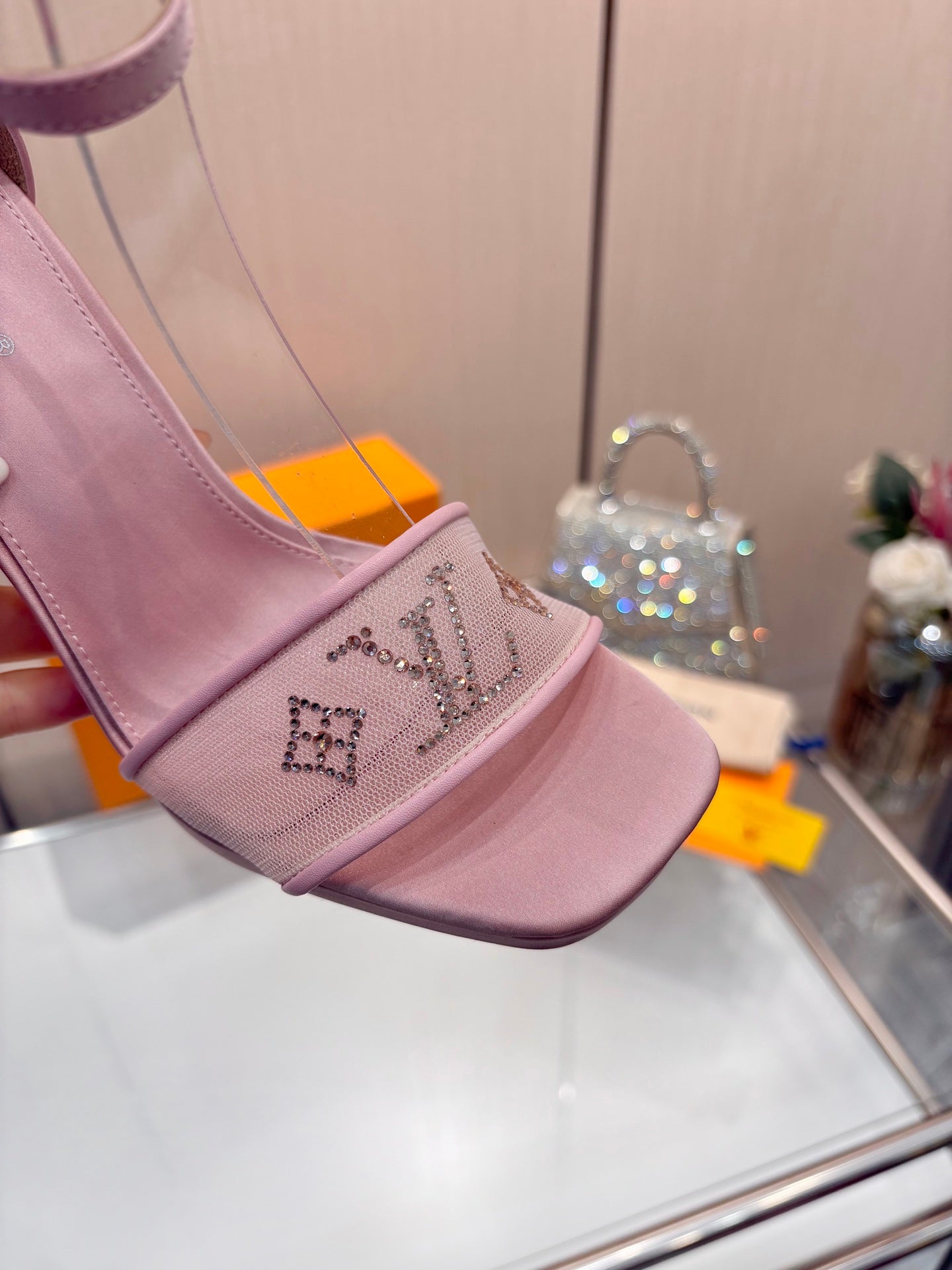LV 26S HIGH HEEL SANDALS 110 MM IN LIGHT PINK FABRIC AND LAMBSKIN