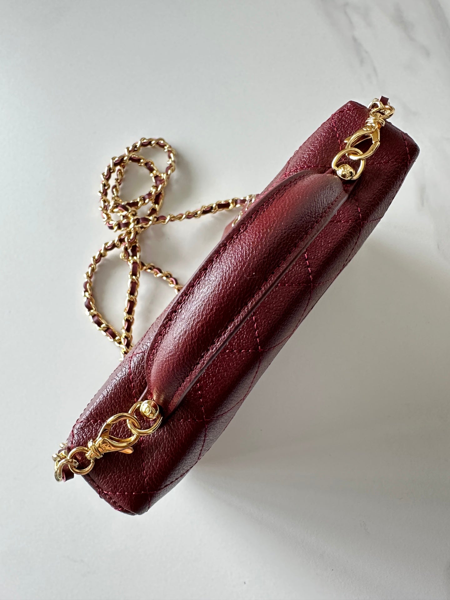 CHANEL 25S VANITY CLASSIC FLAP 19 IN DARK RED QUILTED CALFSKIN GOLD HARDWARE