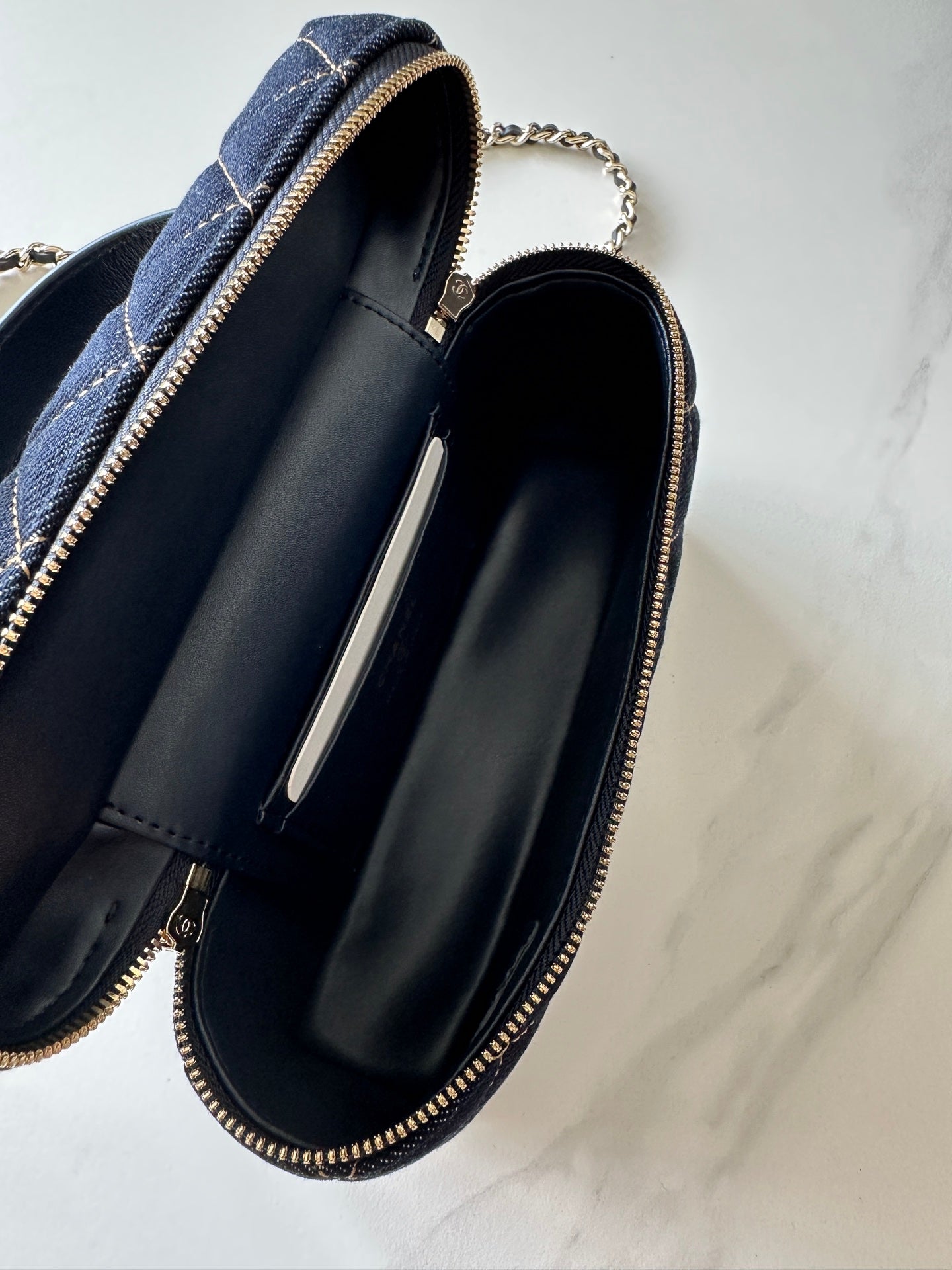 CHANEL 25S VANITY CLASSIC FLAP 17 IN DARK BLUE QUILTED DENIM GOLD HARDWARE