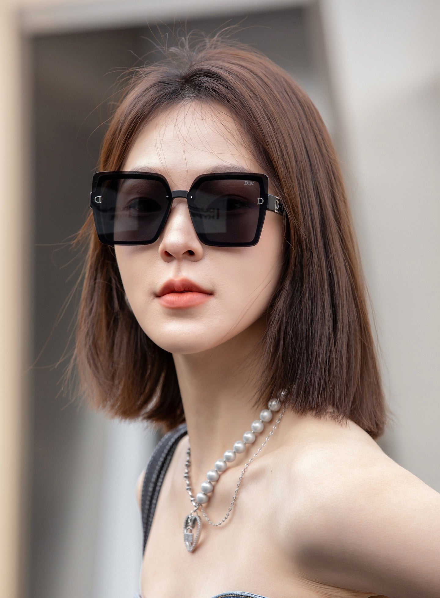MONTAIGNE SUNGLASS CD1086 IN ACETATE