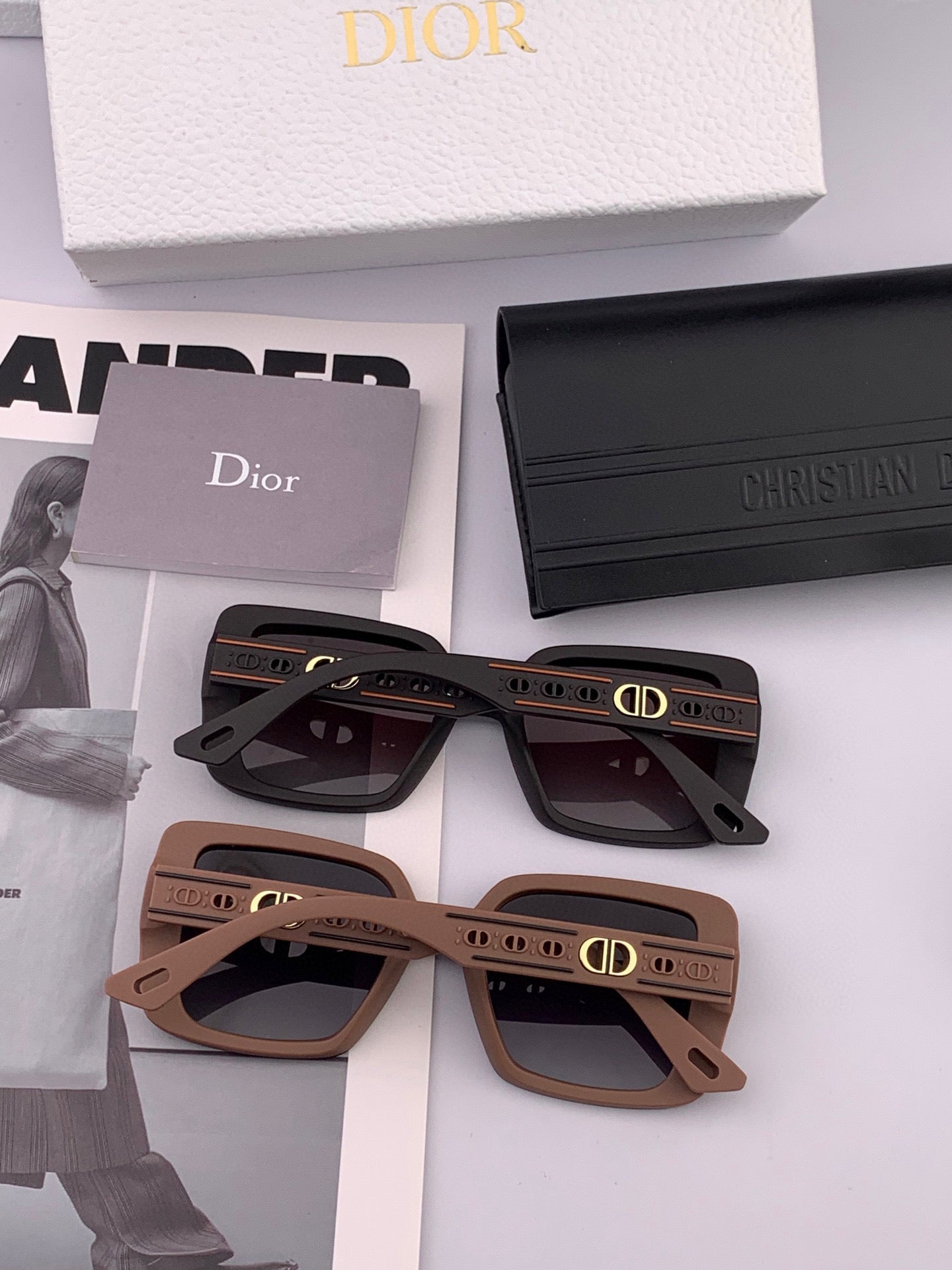 MONTAIGNE SUNGLASS CD1228 IN ACETATE EMBOSSED LOGO