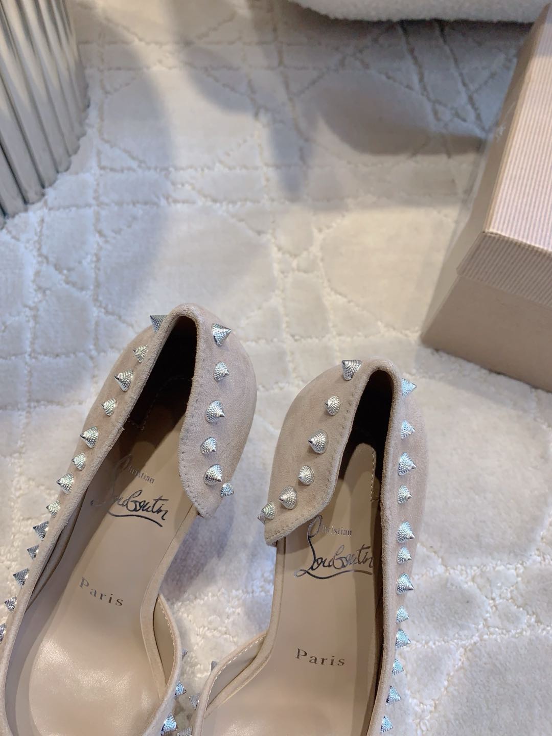 IRIZA PUMPS 85MM IN NUDE SUEDE SILVER SPIKES