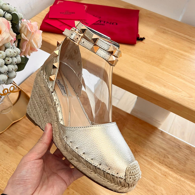 VALENTINO 26S WEDGE SHOES IN PALE GOLD CALFSKIN