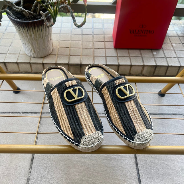 VALENTINO 26S ESPADRILLE MULES IN BLACK AND BEIGE RAFFIA