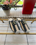 VALENTINO 26S ESPADRILLE MULES IN BLACK AND BEIGE RAFFIA