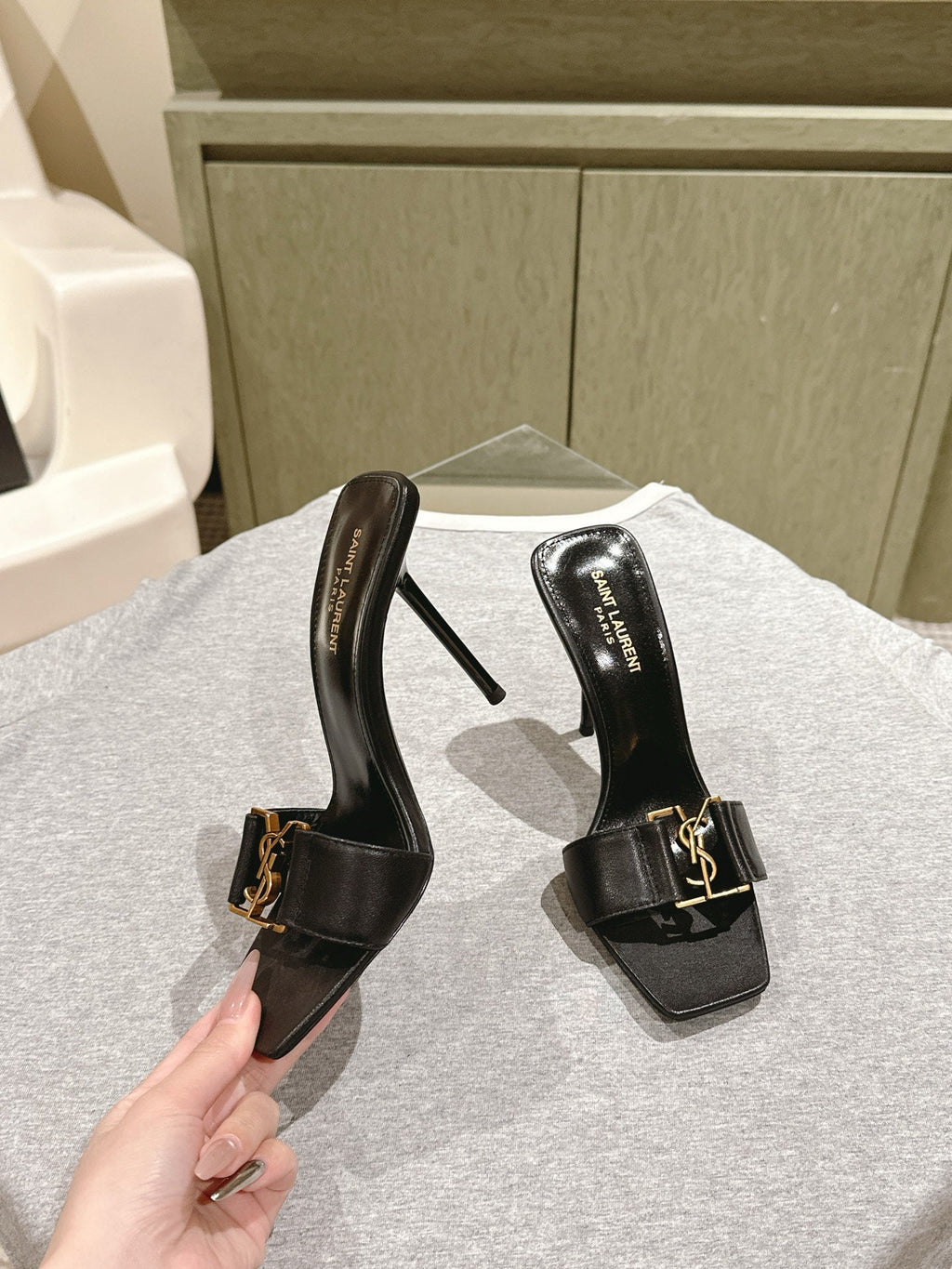 YSL 25S SQUARE-TOE HIGH-HEEL SANDALS 100 MM IN BLACK LAMBSKIN WITH GOLD HARDWARE