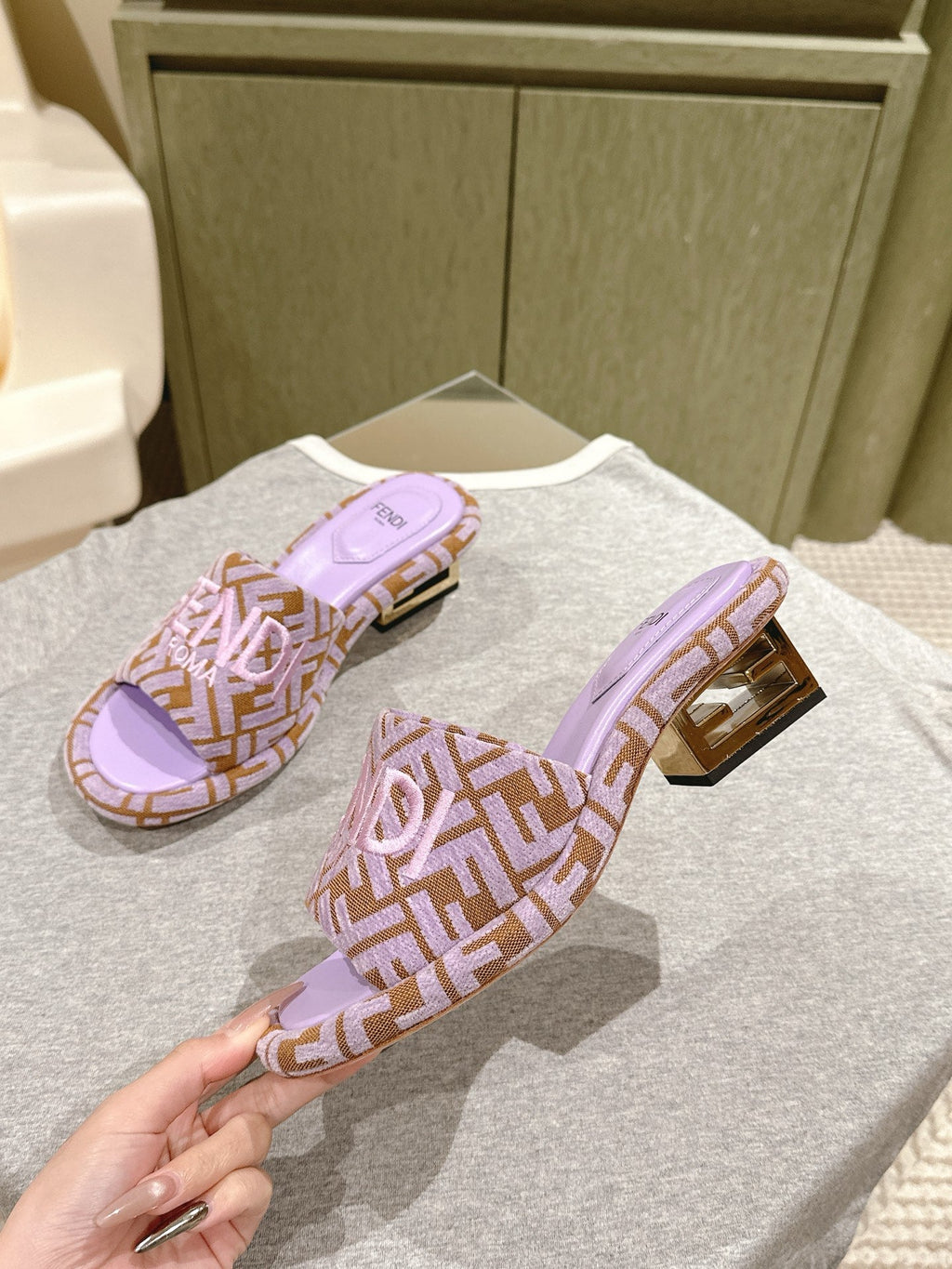FENDI 26S HIGH SANDALS IN BROWN AND PURPLE FABRIC