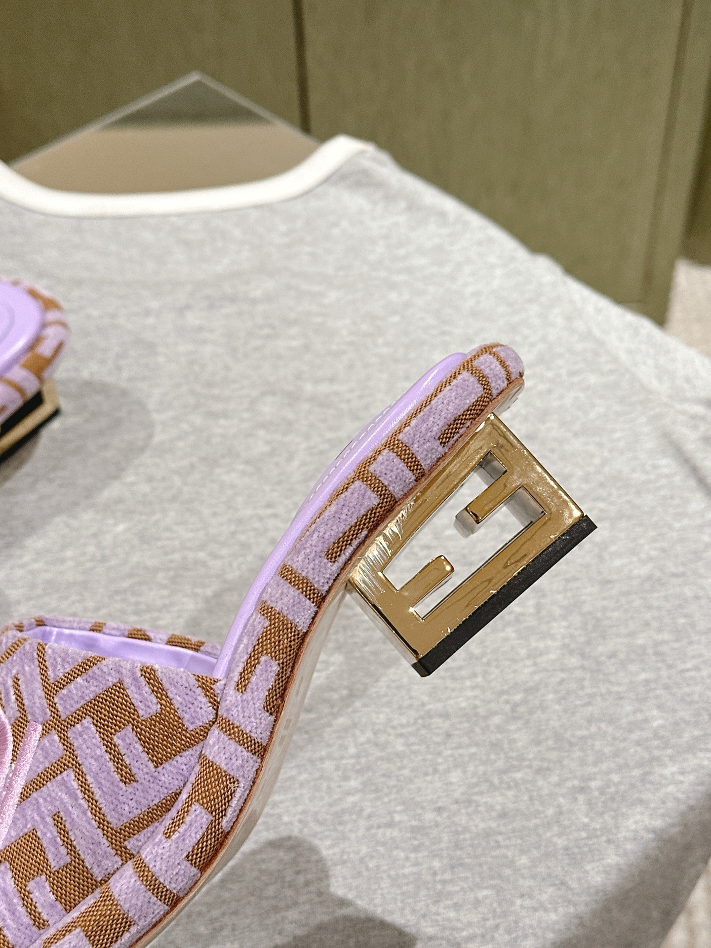 FENDI 26S HIGH SANDALS IN BROWN AND PURPLE FABRIC