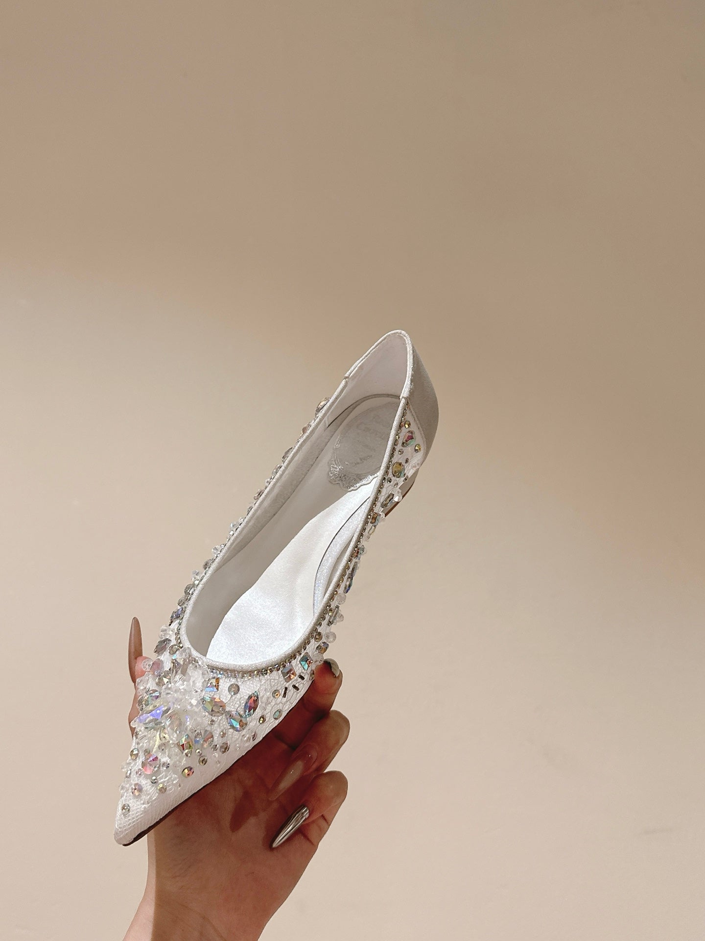 RENE CAOVILLA 26S BALLET FLATS IN WHITE LACE FABRIC CRYSTAL EMBELLISHED