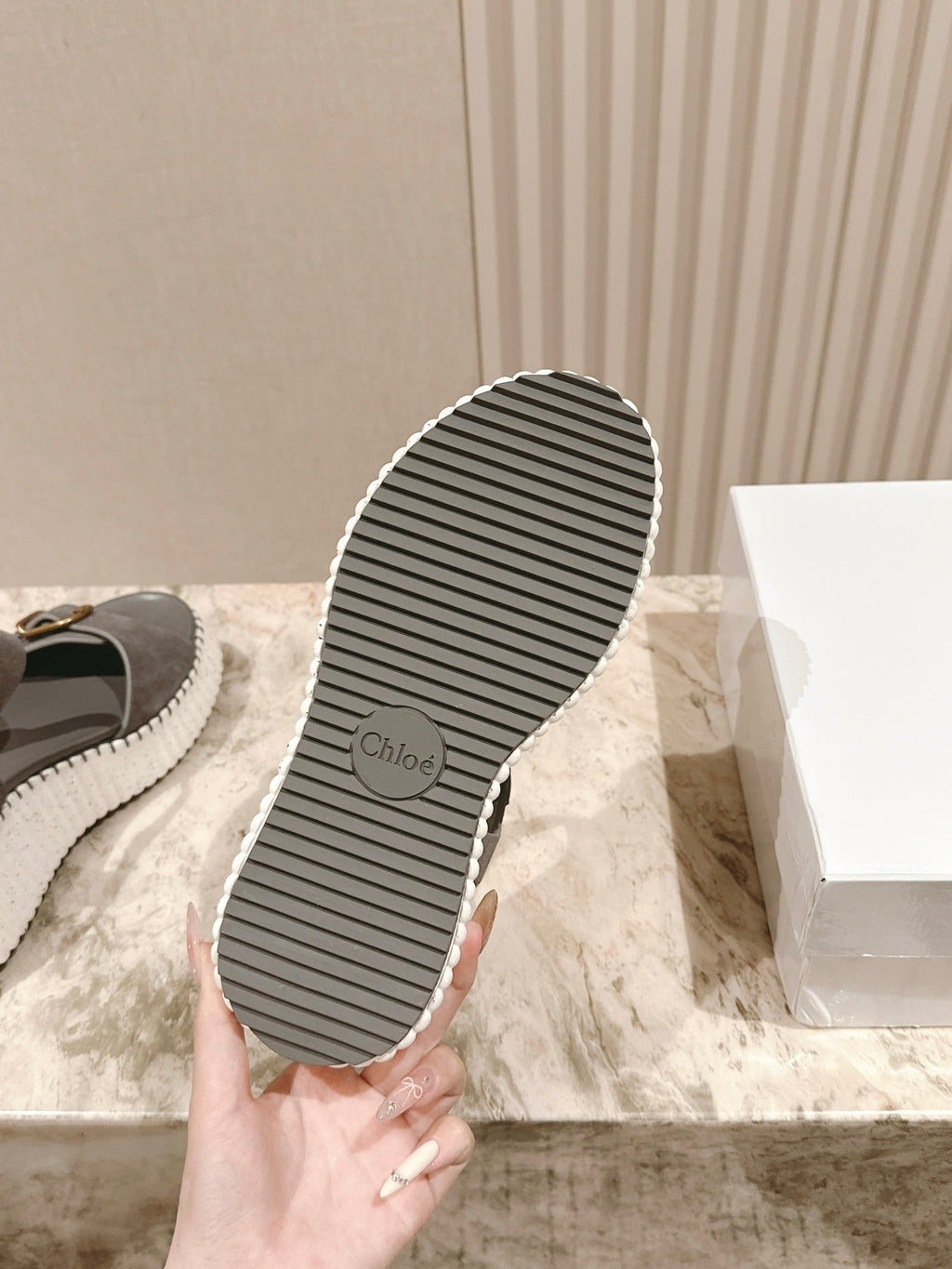 CHLOÉ 26S HIGH-HEELED SANDALS IN GREY LAMBSKIN AND SUEDE