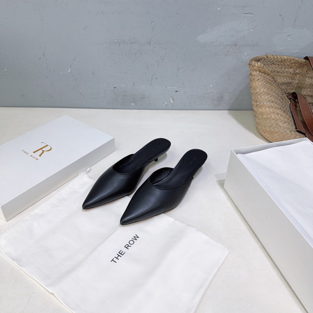 THE ROW 26S POINTED TOE MULE HEELS 35MM IN BLACK CALFSKIN