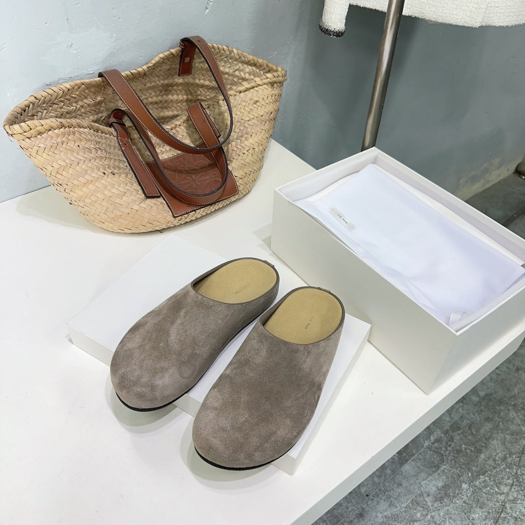 THE ROW 26S CLOG MULES IN TAUPE BROWN SUEDE