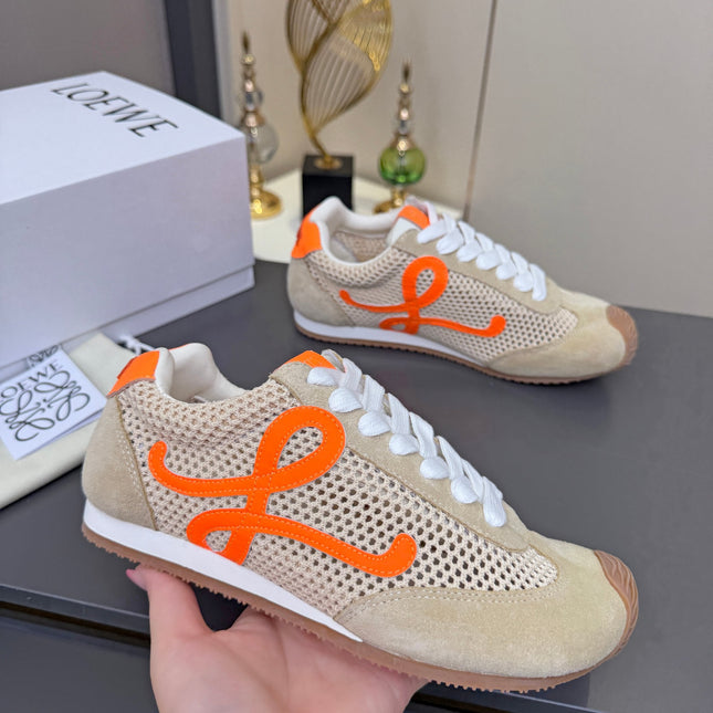 LOEWE 26S RUNNER 2.0 SNEAKERS IN BEIGE SUEDE AND MESH FABRIC