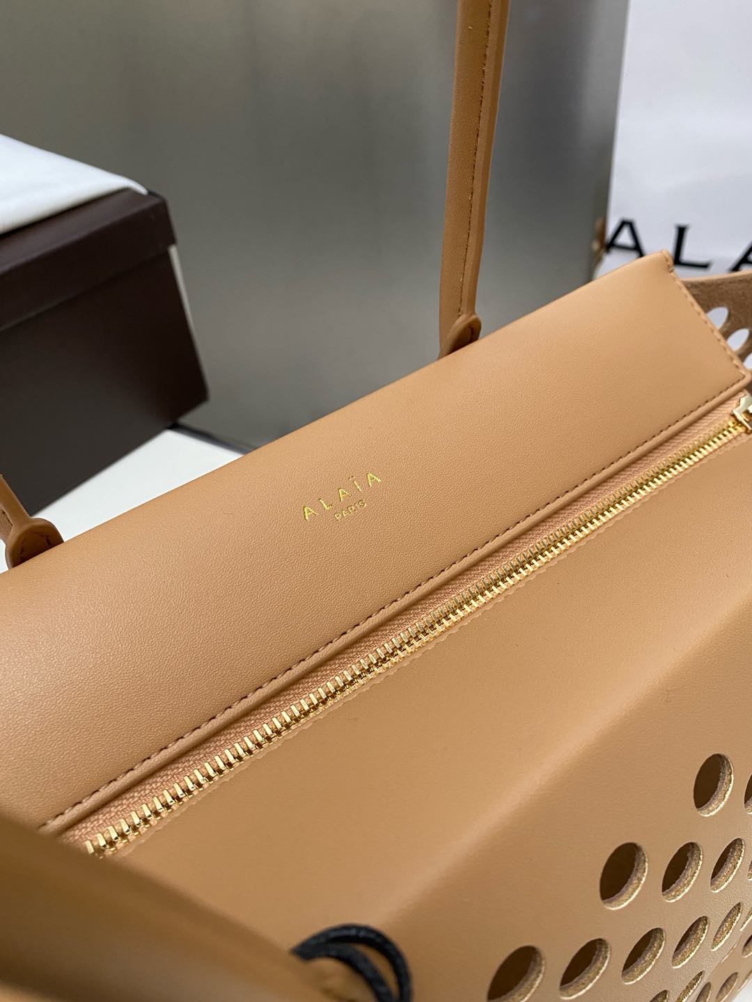 NEO MINA 32 BAG IN WHISKEY PERFORATED CALFSKIN