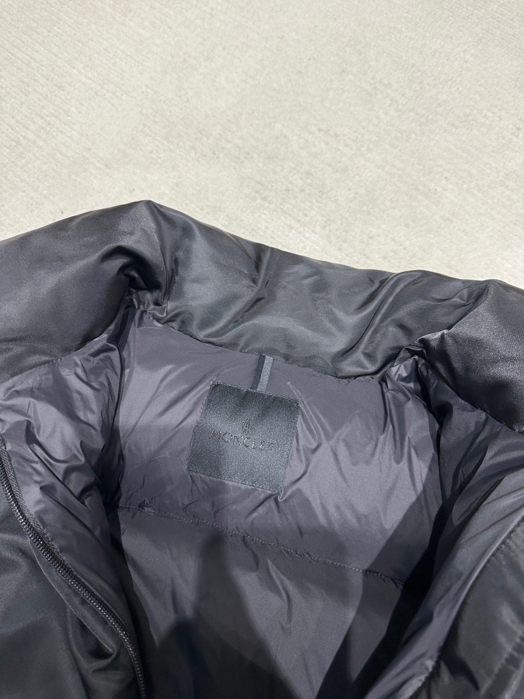MONCLER JACKET STYLE 325
