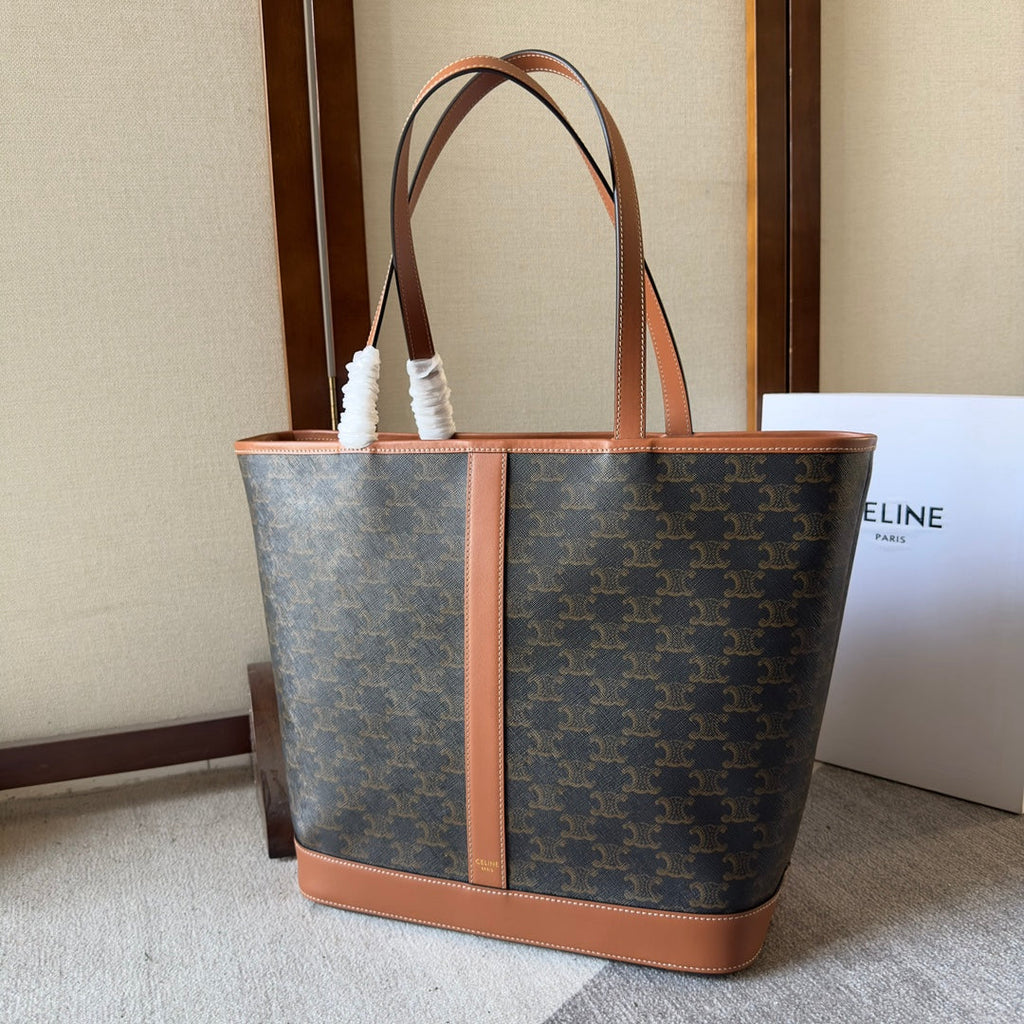 CELINE 26S TOTE BAG 31 IN DARK BROWN CALFSKIN WITH PRINTED PATTERN