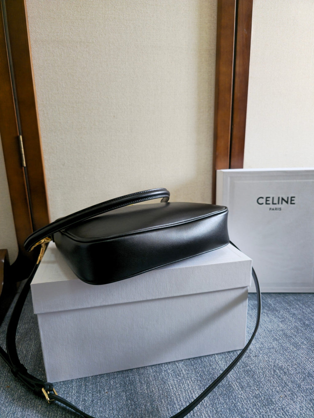 SMALL CAMILLE 16 SOFT BAG 24 IN BLACK SMOOTH CALFSKIN