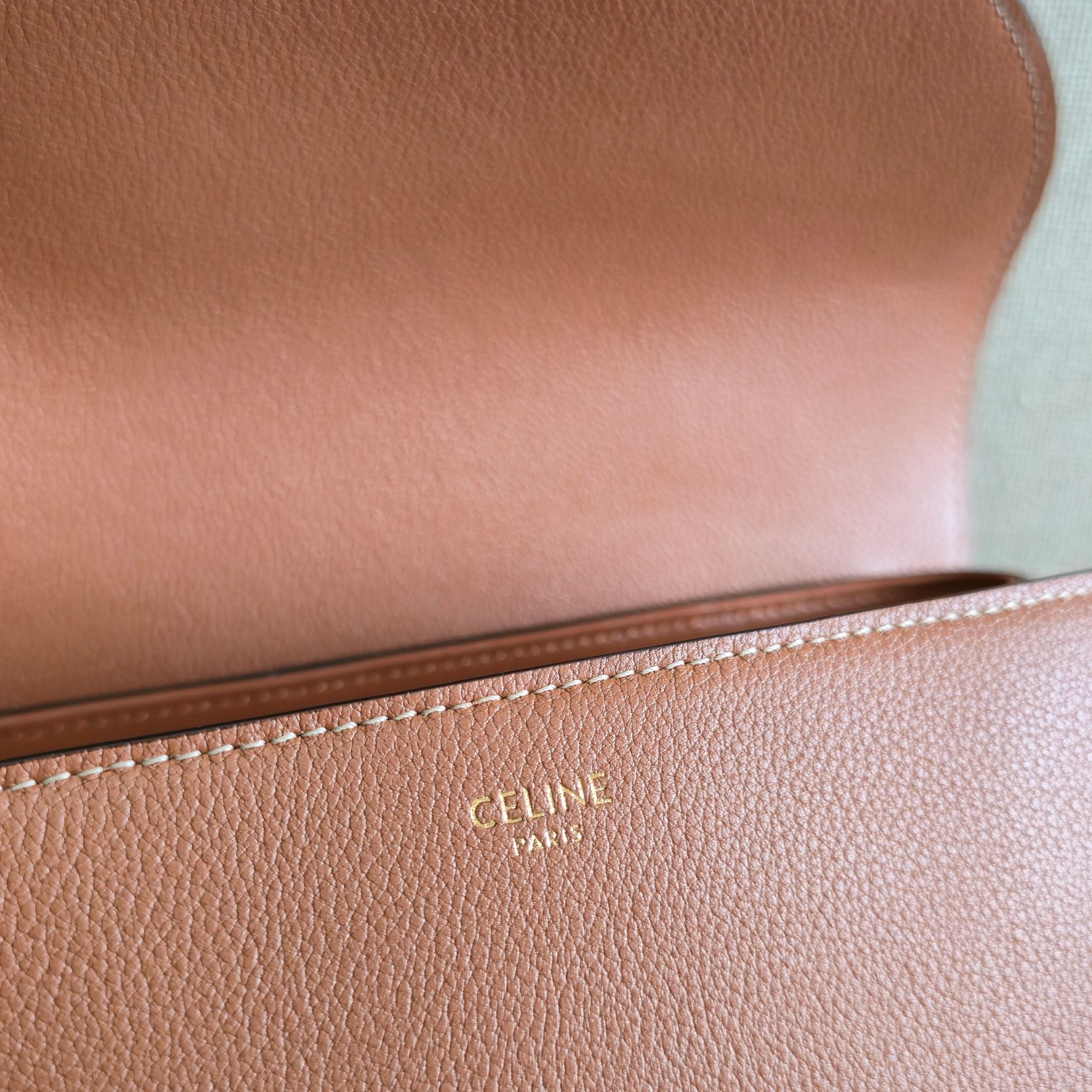 CELINE 25S MEDIUM NINO BAG 25MM IN TAN BROWN CALFSKIN GOLD HARDWARE