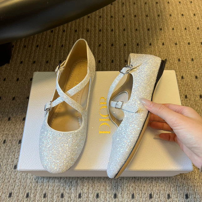 DIOR 26S BALLET FLAT IN WHITE LAMINATED LAMBSKIN AND GLITTER