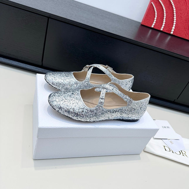DIOR 26S BALLET FLAT IN SILVER LAMINATED LAMBSKIN AND GLITTER